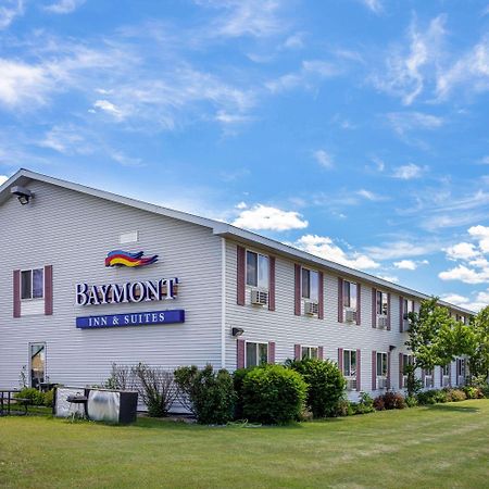 Baymont By Wyndham Marinette Hotel Buitenkant foto